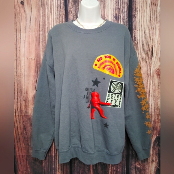 astroworld Other - Astroworld Houston Tour Gray Graphic Men's Sweater Size M